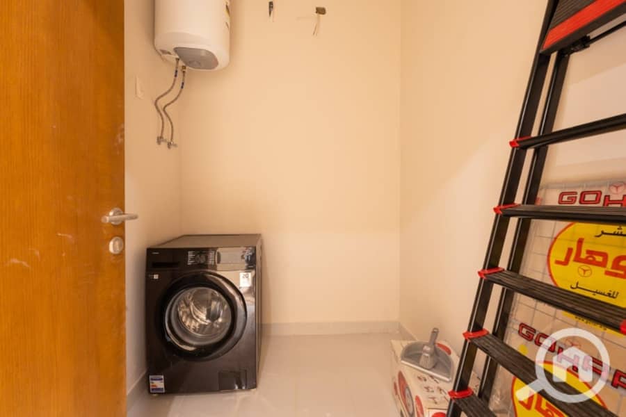 6 WhatsApp Image 2025-11-24 at 11.08. 28 PM (1). jpeg