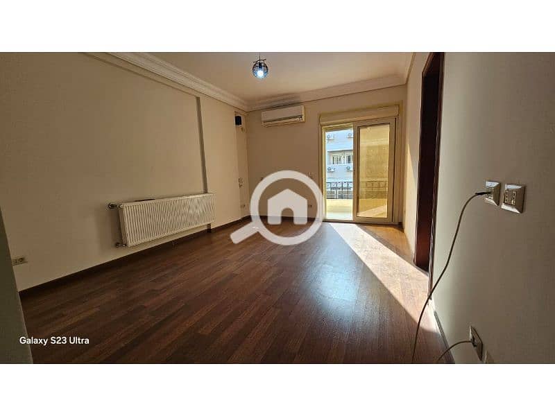 5 WhatsApp Image 2025-11-23 at 14.51. 09. jpg