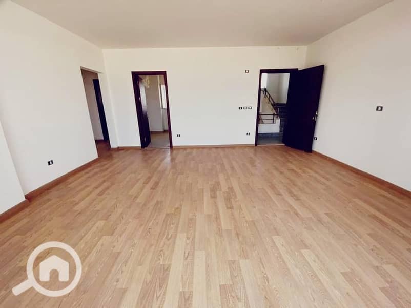 8 WhatsApp Image 2024-08-20 at 16.46. 16_57218bc0. jpg