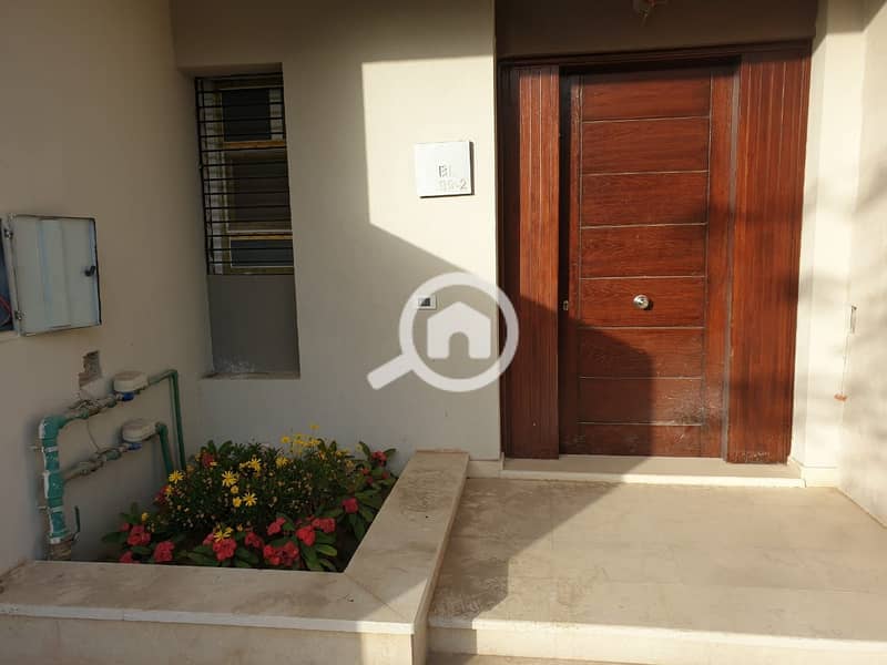 7 ac656f0d-4514-44d7-bd06-07b5007982b5. jpg