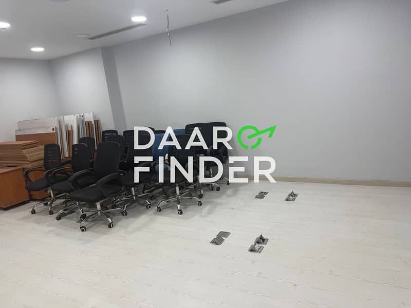 10 5337fdbc-f820-41bf-b1c8-027cc53061fb. jpg