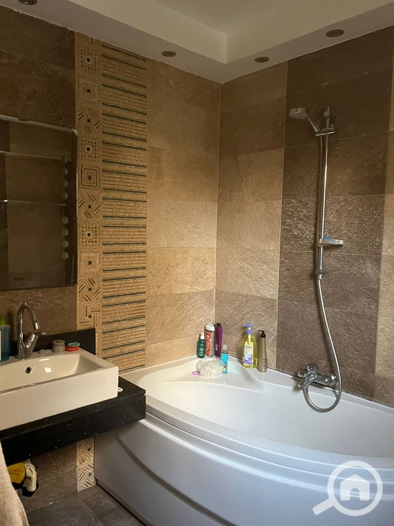 5 IMG-20251125-WA0060. jpg