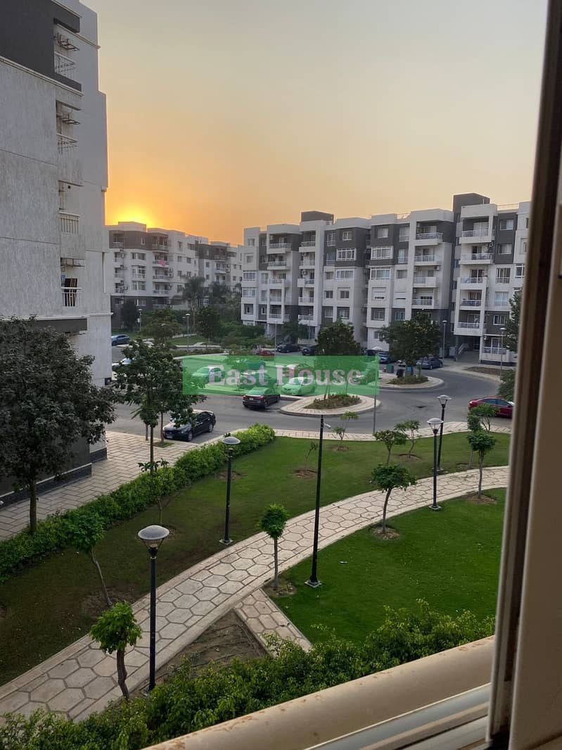 2 4f681766-b6cc-49db-a991-2486c5e77e5c. jpeg