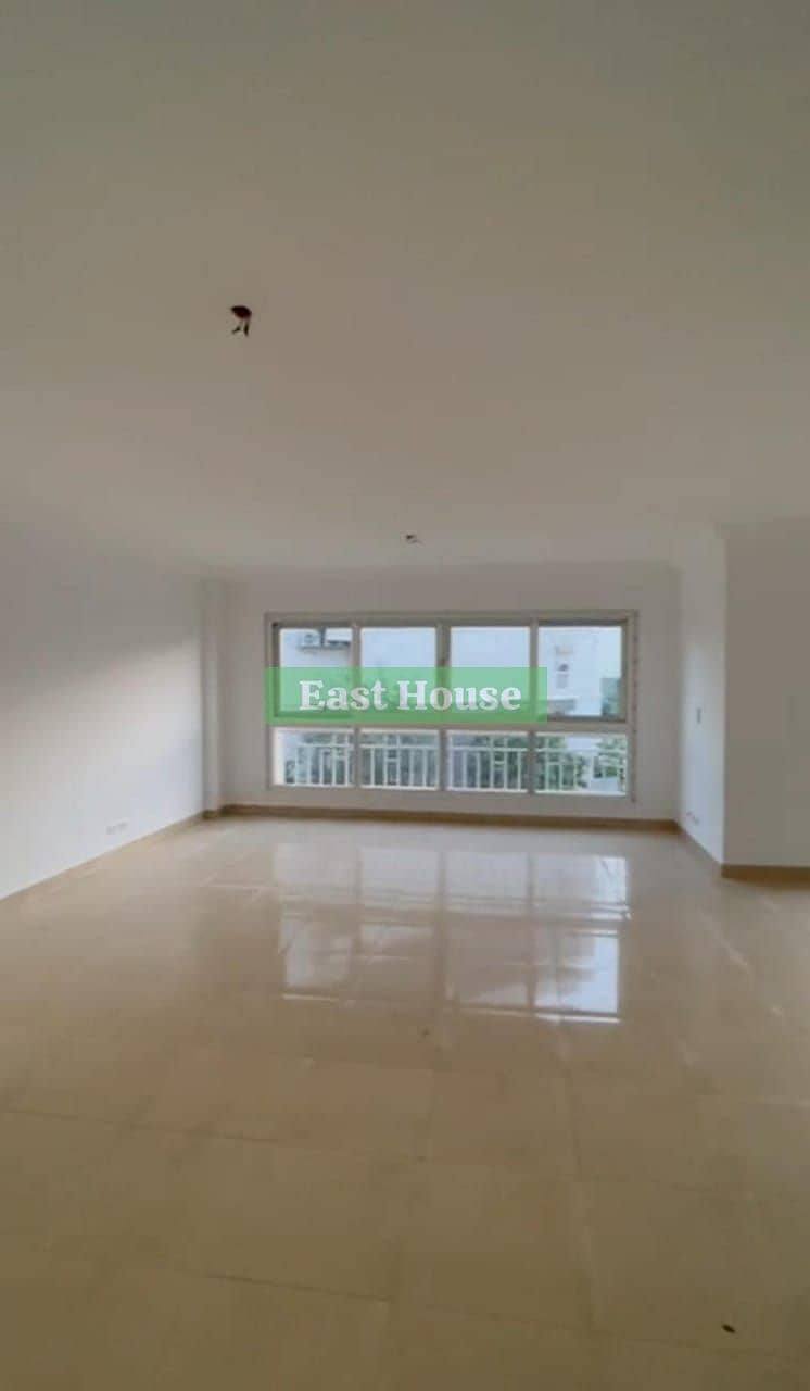 3 1d8b3eb0-2e00-41be-b721-63a6861fe2c6. jpg