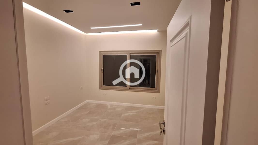 11 WhatsApp Image 2025-11-26 at 14.31. 42. jpeg