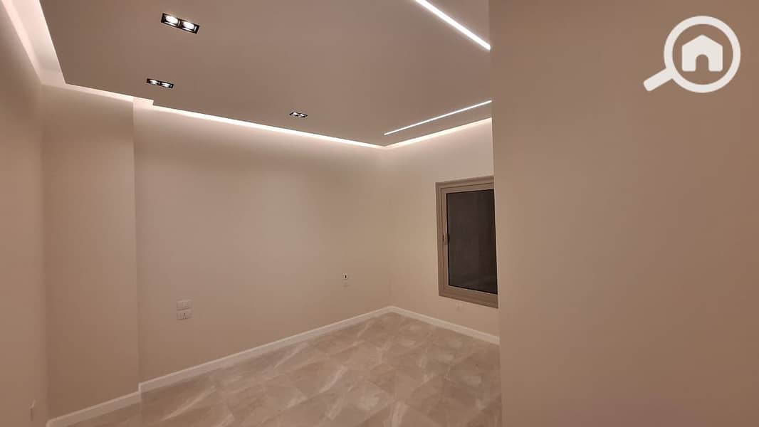 17 WhatsApp Image 2025-11-26 at 14.31. 39 (2). jpeg