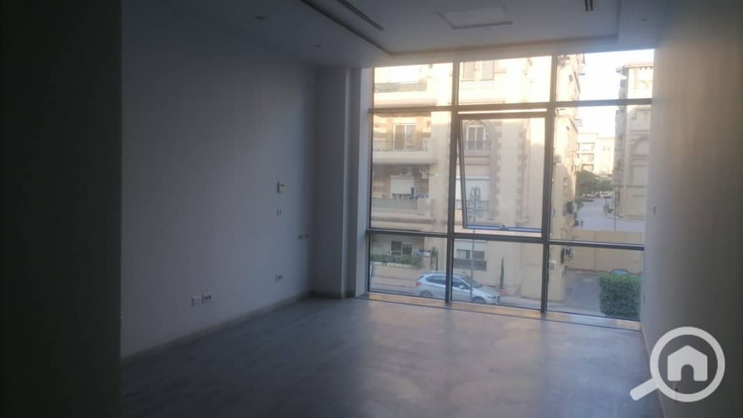 9 WhatsApp Image 2025-11-26 at 15.03. 24_d0b4c2b3. jpg