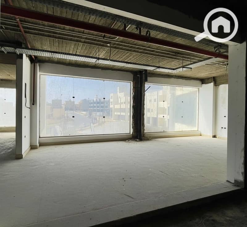 7 Generated Image September 10, 2025 - 2_52PM. png