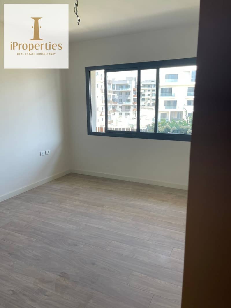 5 WhatsApp Image 2023-12-06 at 3.02. 58 PM (1). jpeg