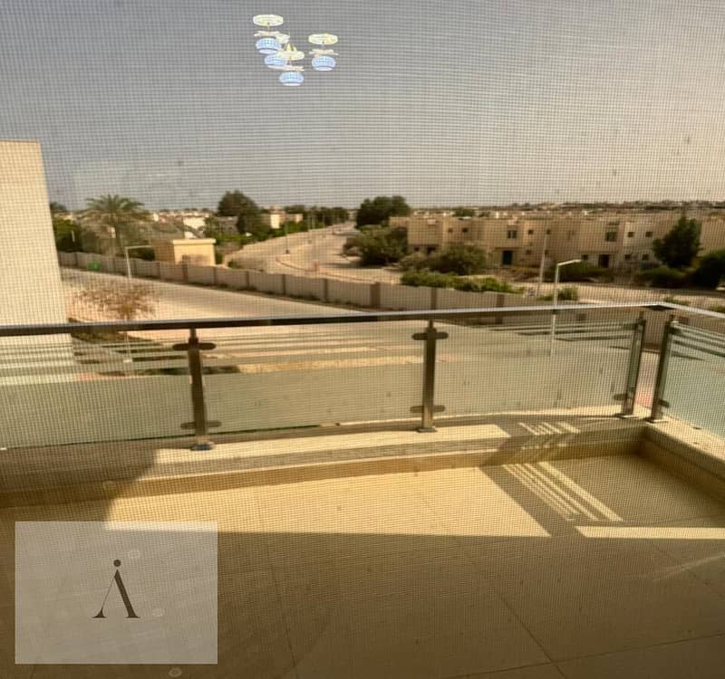 11 WhatsApp Image 2025-10-15 at 12.50. 54 PM (1). jpeg