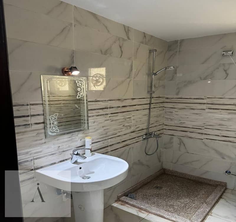 13 WhatsApp Image 2025-10-15 at 12.50. 55 PM. jpeg