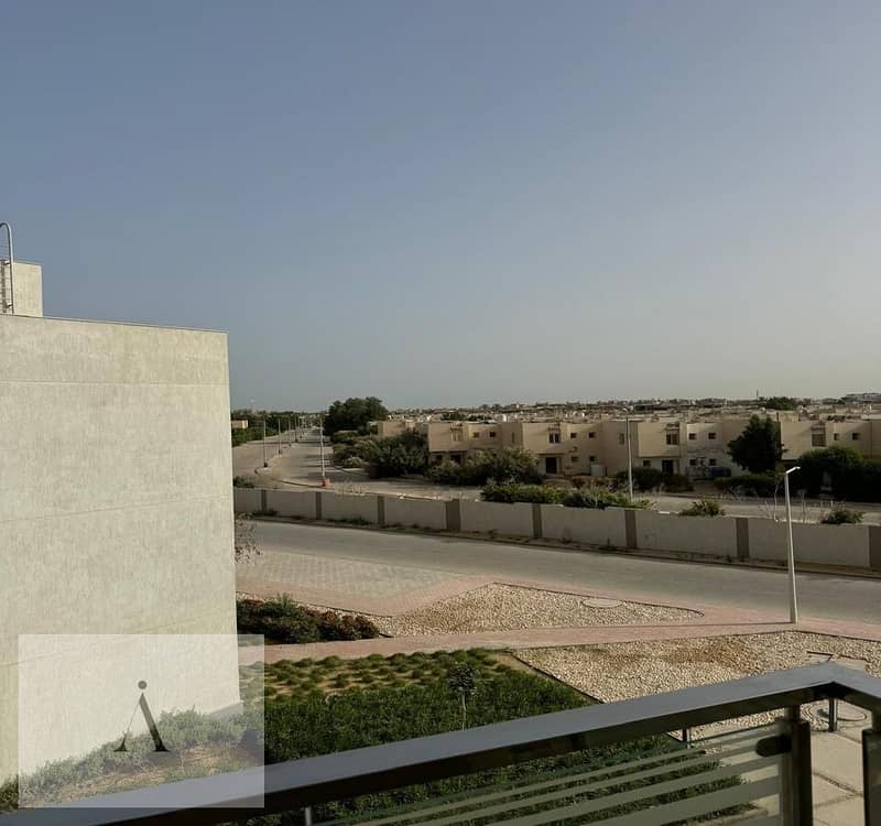 15 WhatsApp Image 2025-10-15 at 12.50. 57 PM (2). jpeg