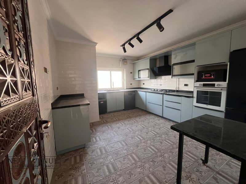 11 WhatsApp Image 2025-11-26 at 3.05. 53 PM (4). jpeg