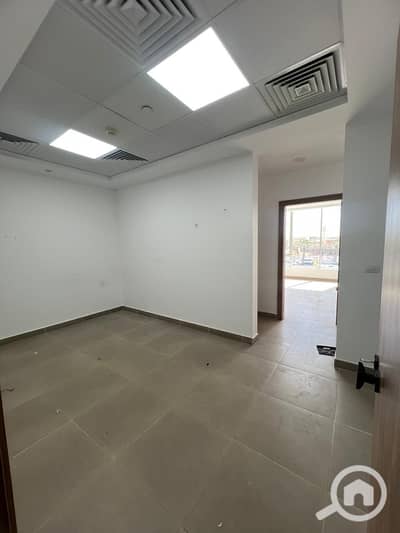 Clinic for Rent in New Cairo, Cairo - WhatsApp Image 2025-11-26 at 15.10. 35_5d7b6366. jpg
