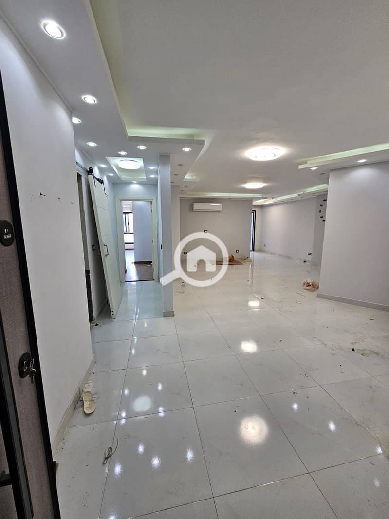 5 WhatsApp Image 2025-11-25 at 9.54. 22 PM (3). jpeg