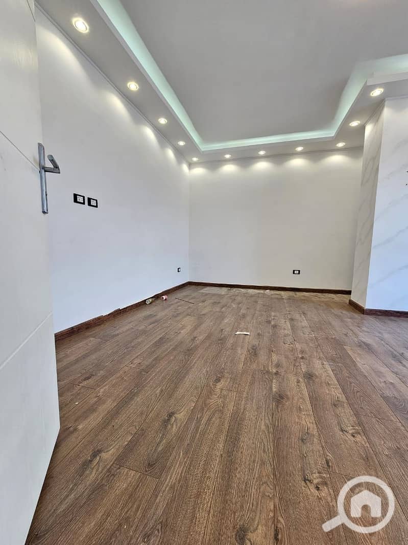 12 WhatsApp Image 2025-11-25 at 9.54. 26 PM (2). jpeg