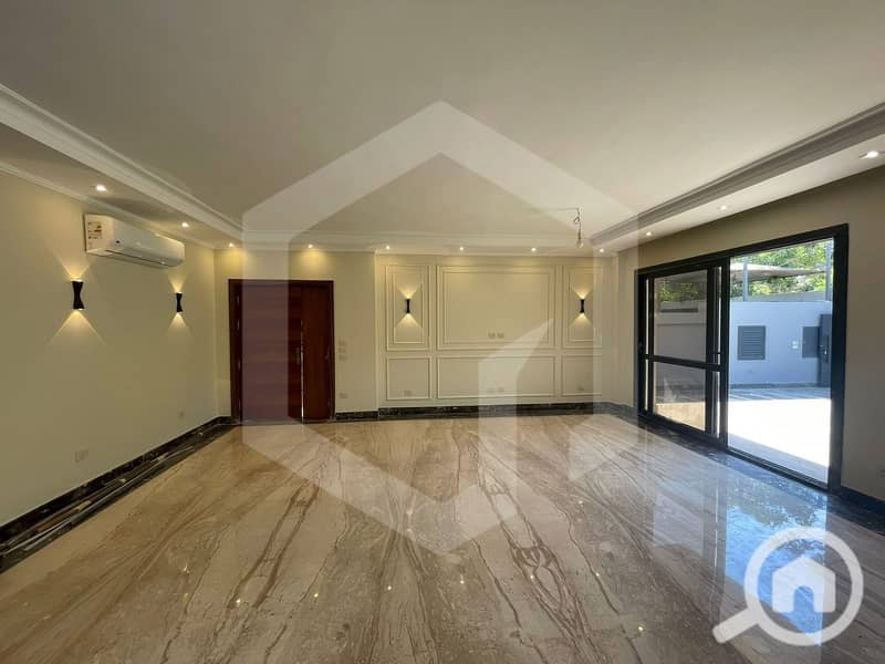 2 Patio AL Zahraa 2. jpg