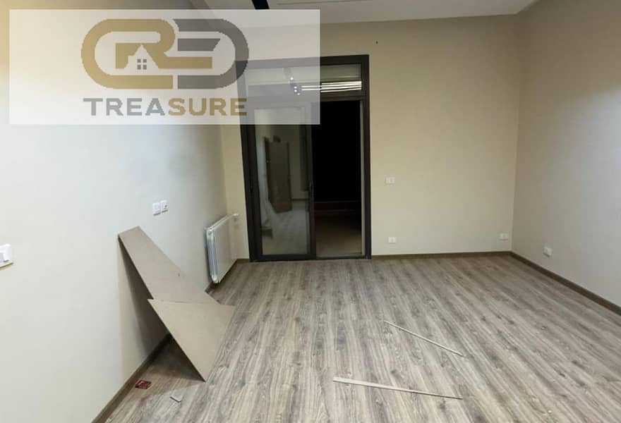 5 2087e06d-0e53-46bf-b3ba-ea1aabd552e2. jpg