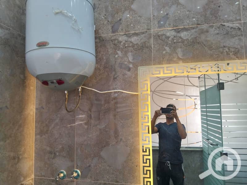 2 18dcae67-780e-4de2-9e1e-0f1e0d5ec6cf. jpg