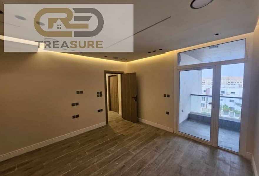 10 ab855f43-db17-4efb-a16e-4d2e08bc7d7b. jpg