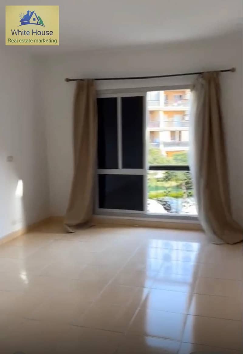 2 4df5c065-7452-44a2-9b1a-54c4824d34a5. jpg