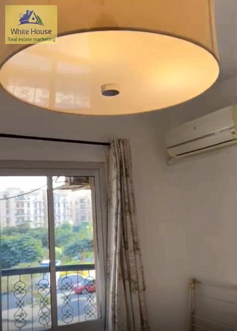 7 a89654df-ae36-4592-b90d-a21cf724fd96. jpg