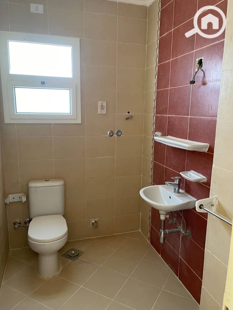 7 0c485895-66f1-46ab-b69c-b85e27fdd54a. jpeg