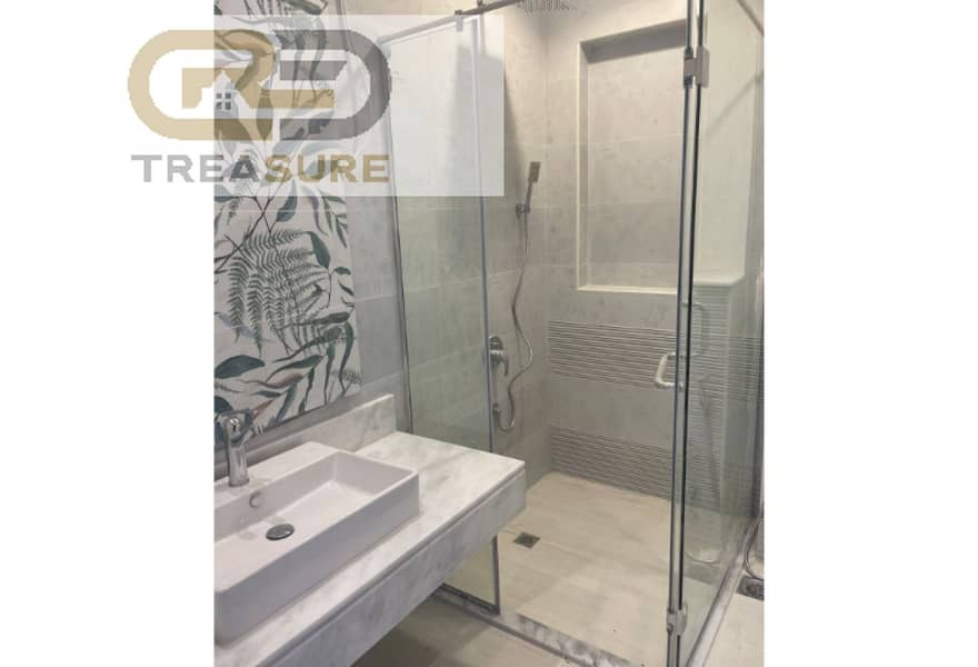 3 4df4c57f-d45e-425d-bca3-33d2c846d1c2. jpg