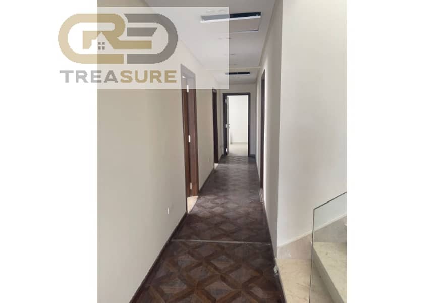 8 e2591455-cad2-43e6-b50d-4985c256731b. jpg