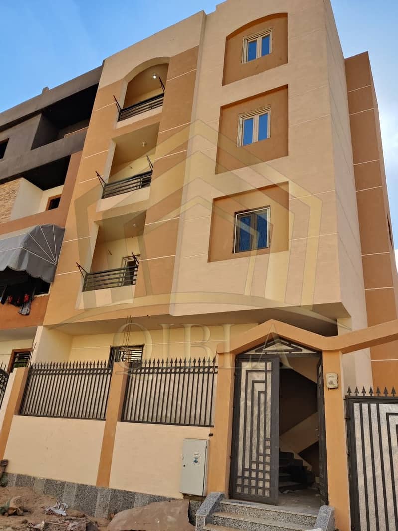 4 صورة واتساب بتاريخ 2025-10-14 في 17.11. 54_ab4ce14c. jpg