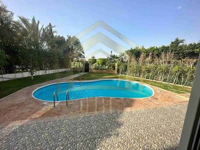 فیلا 7 غرف نوم للايجار في الشيخ زايد، الجيزة - IMG-20250918-WA0011. jpg