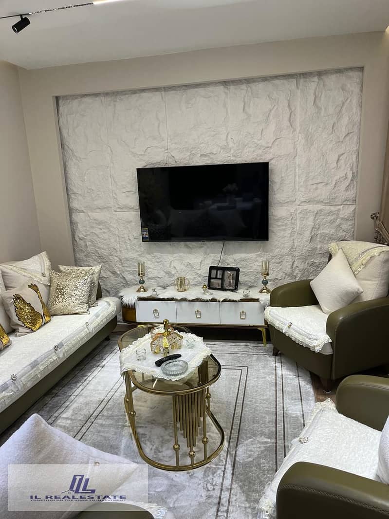 8 a99f374a-63df-489e-88a0-a8eb46261ab4. jpeg