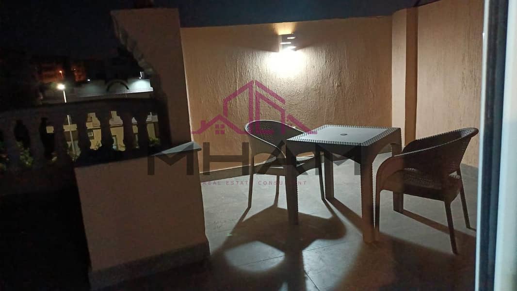 18 photo_5789884896384846683_y. jpg