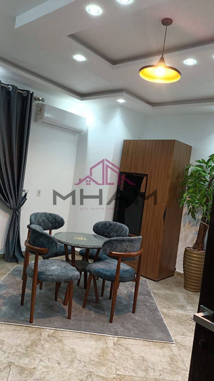 23 photo_5789884896384846688_y. jpg