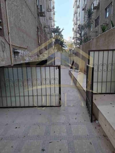 شقة 3 غرف نوم للايجار في الشيخ زايد، الجيزة - IMG-20251123-WA0012. jpg