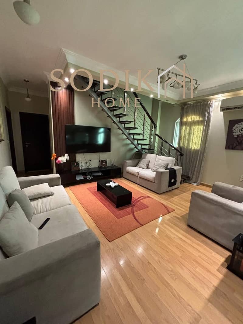 11 957e7f0a-e07b-492c-93a2-11c5d4927bf6. jpg