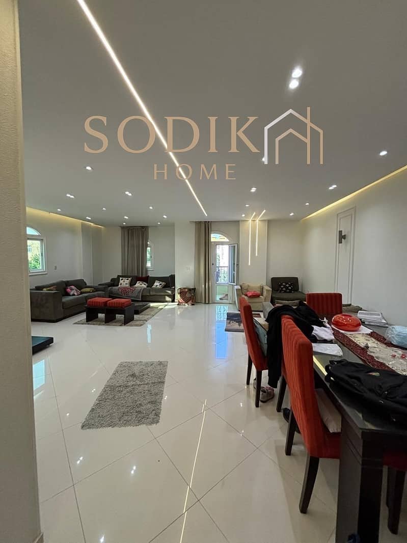 12 fe05b8ad-8534-4b75-aaa0-458962cc2b4e. jpg