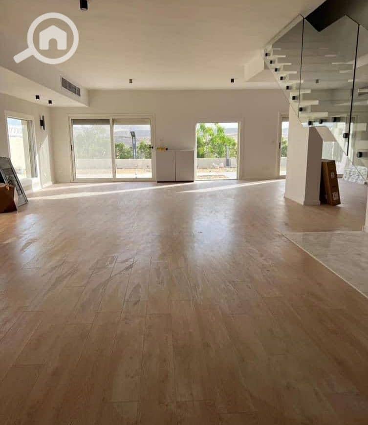 3 WhatsApp Image 2025-11-26 at 4.37. 47 PM. jpeg