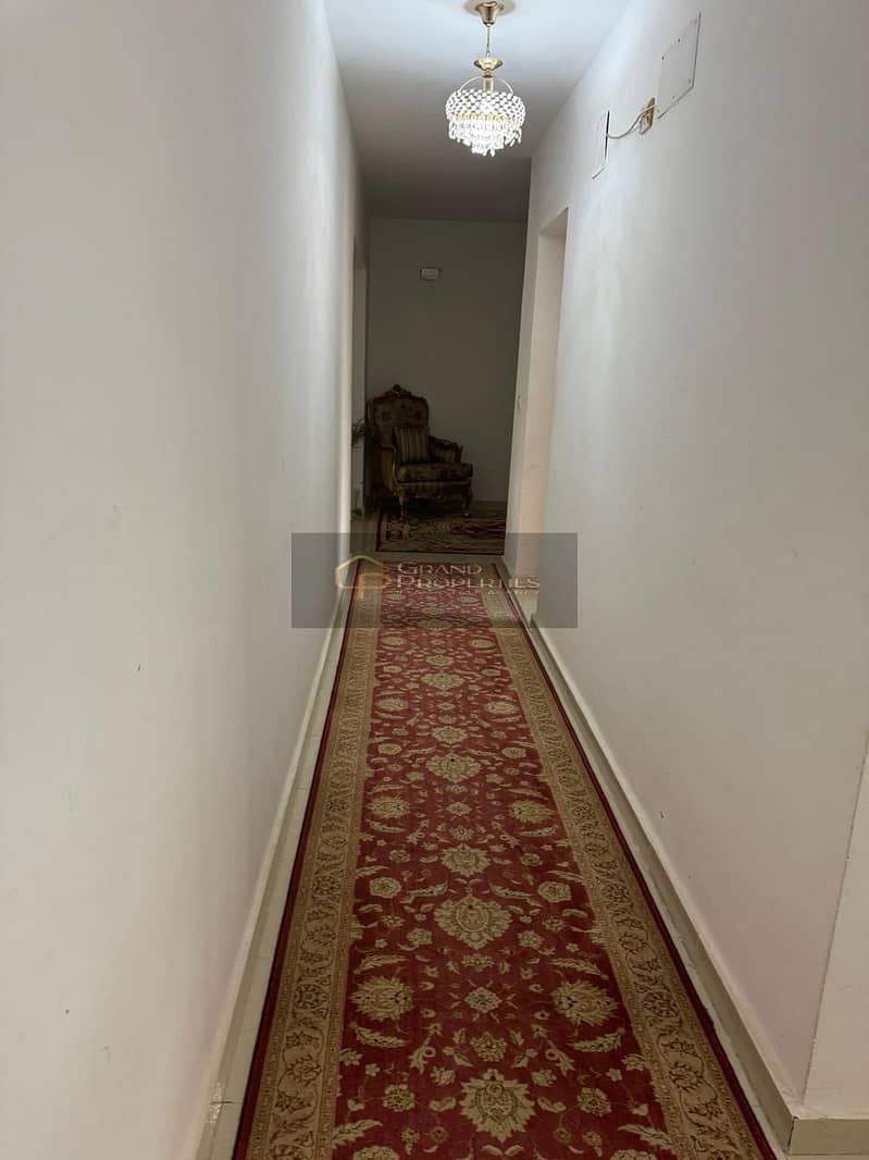 9 b6d2d51c-c348-44f5-877e-43e5869408b0. jpg