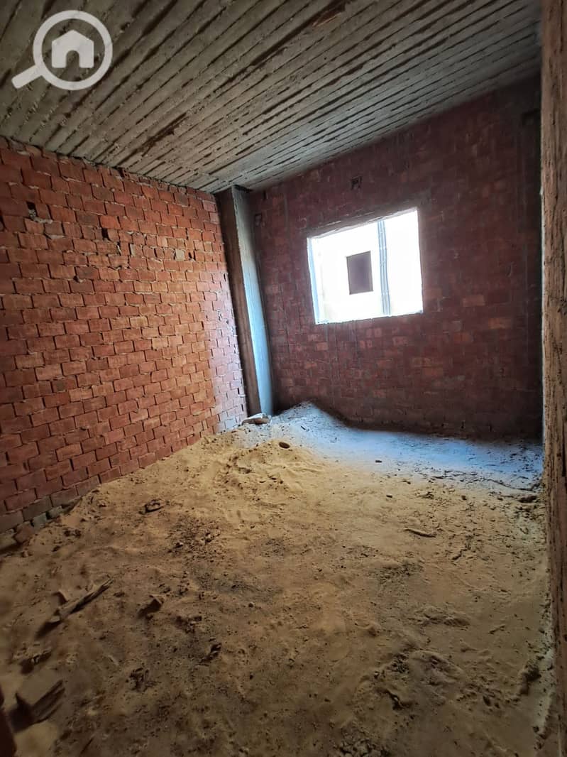 13 ٢٠٢٥١٠٢٢_١٤٥٦٤٣. jpg