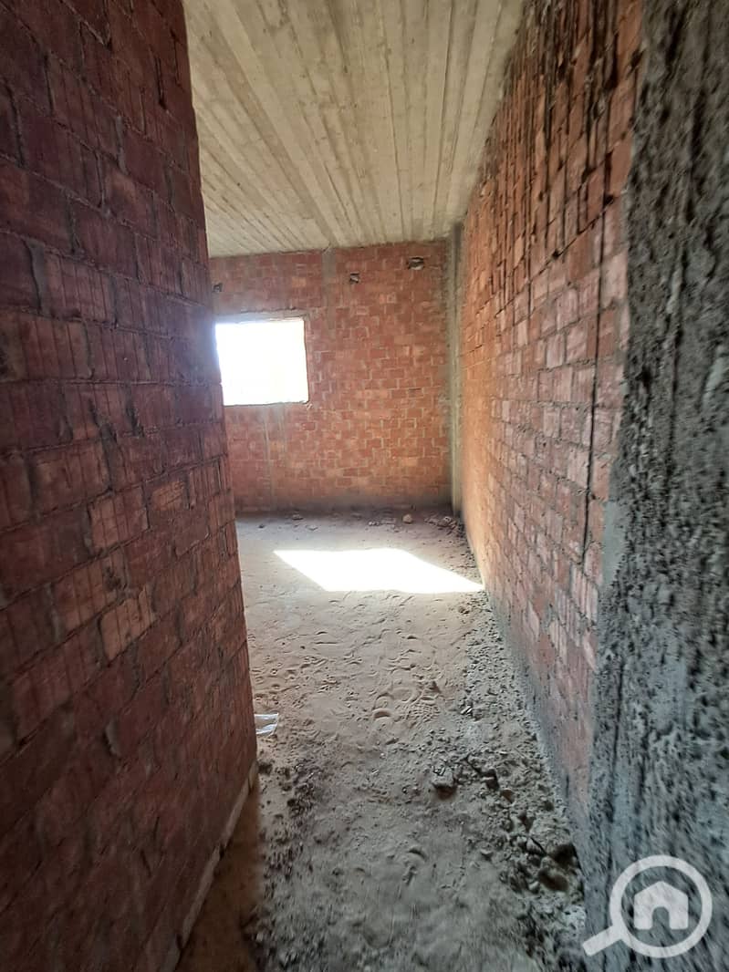 16 ٢٠٢٥١٠٢٢_١٤٥٦٥٤. jpg