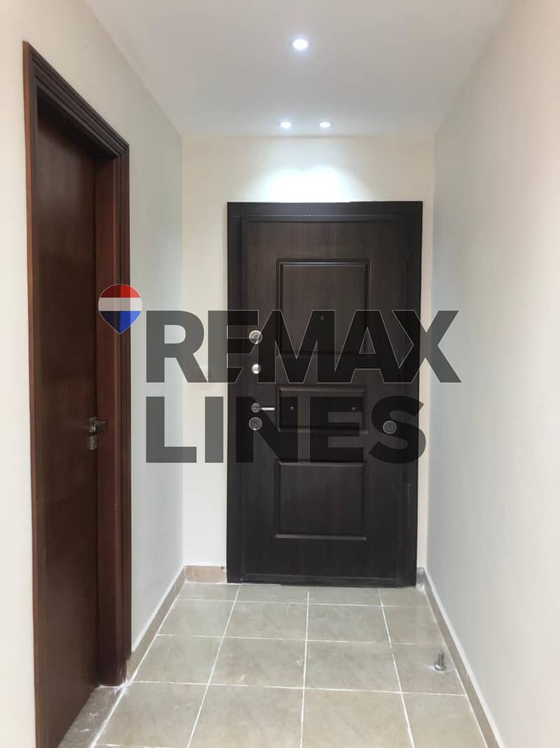 4 26b66726-d841-4aff-9fa4-442b93544254. jpg