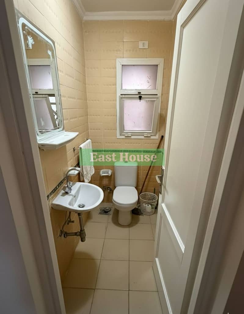 10 Gemini_Generated_Image_ajngheajngheajng. png