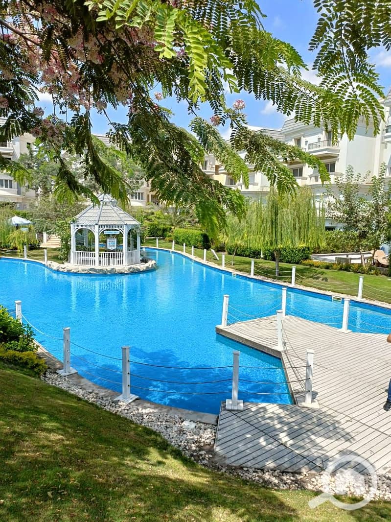 8 a45d3729-19f6-4109-8086-7e418c74bc3c. jpg