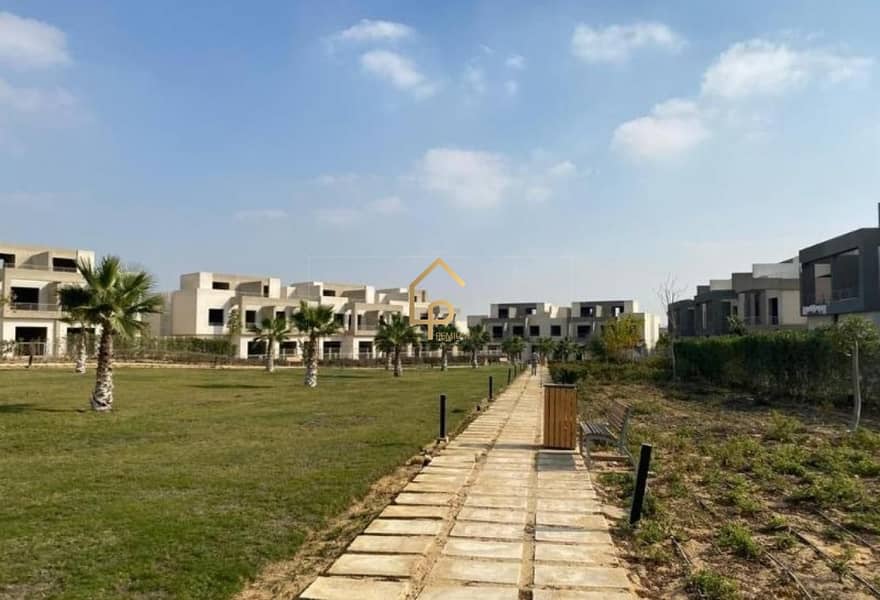 10 7830241-d2602o. jpg