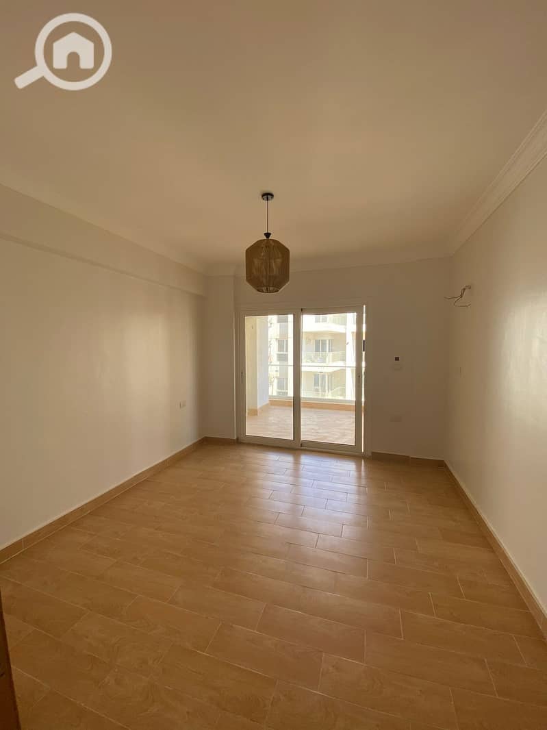 9 WhatsApp Image 2025-08-13 at 13.34. 01_5b0e7bbf. jpg