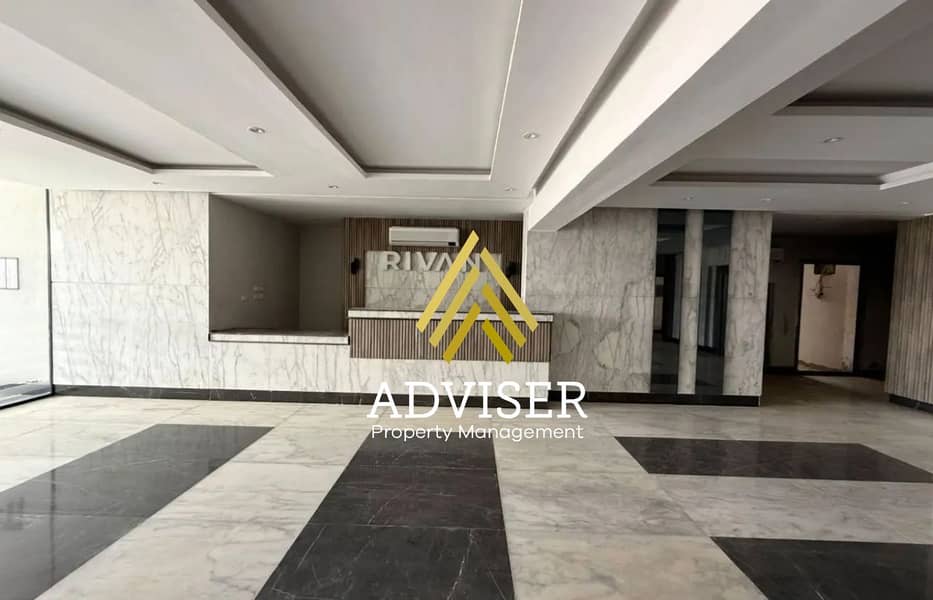 3 8304381-d8b5eo. jpg