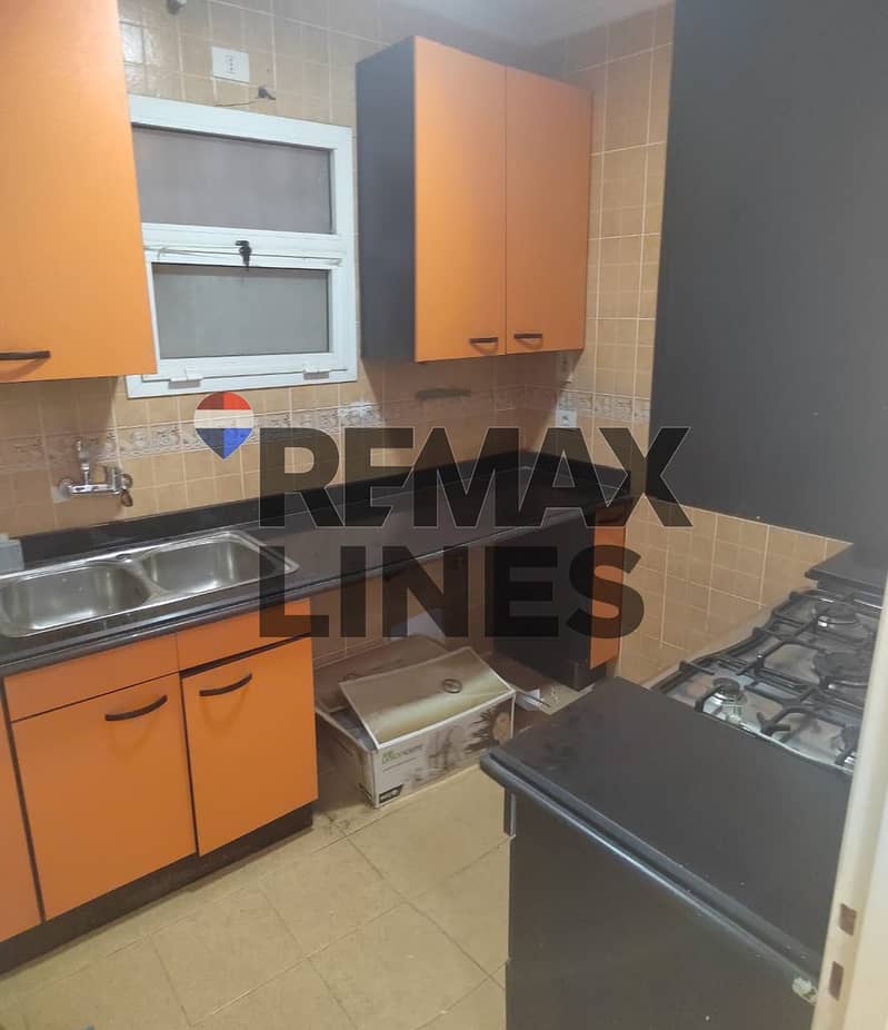 9 2bb1802b-b6b5-46cb-9361-84e12cb5ab59. jpg