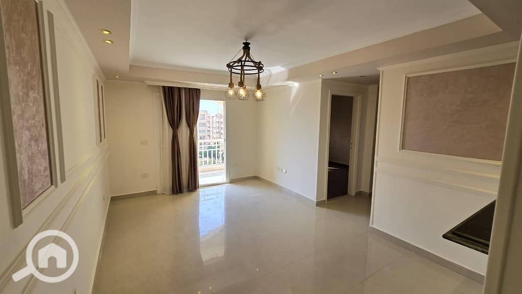 2 93e9a5ee-4f0e-4687-af48-7a77124cfe95. jpeg