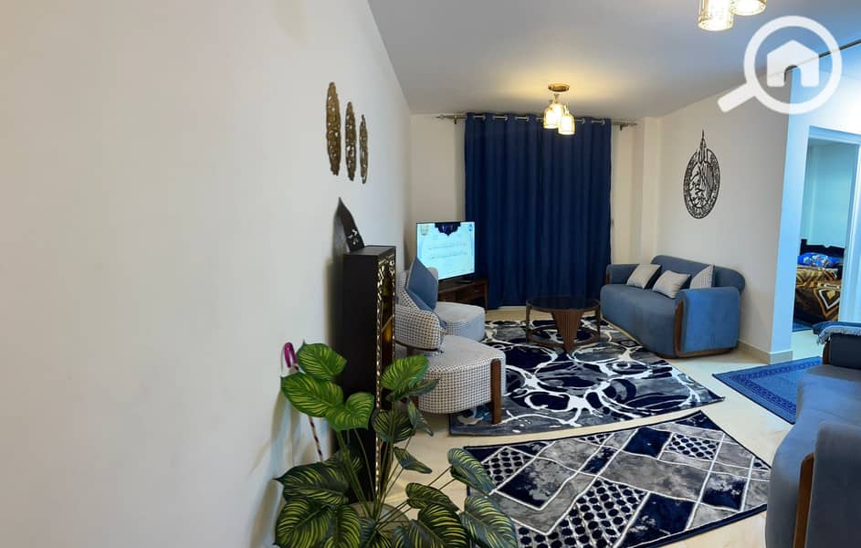 2 b0a35f3a-a561-4b14-aa17-c81762abe3c1. jpeg